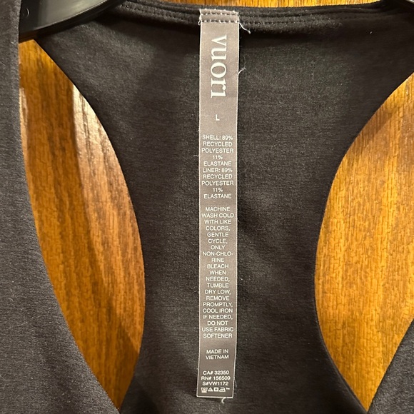Black Vuori Racerback Tank Top size large. - Picture 3 of 11